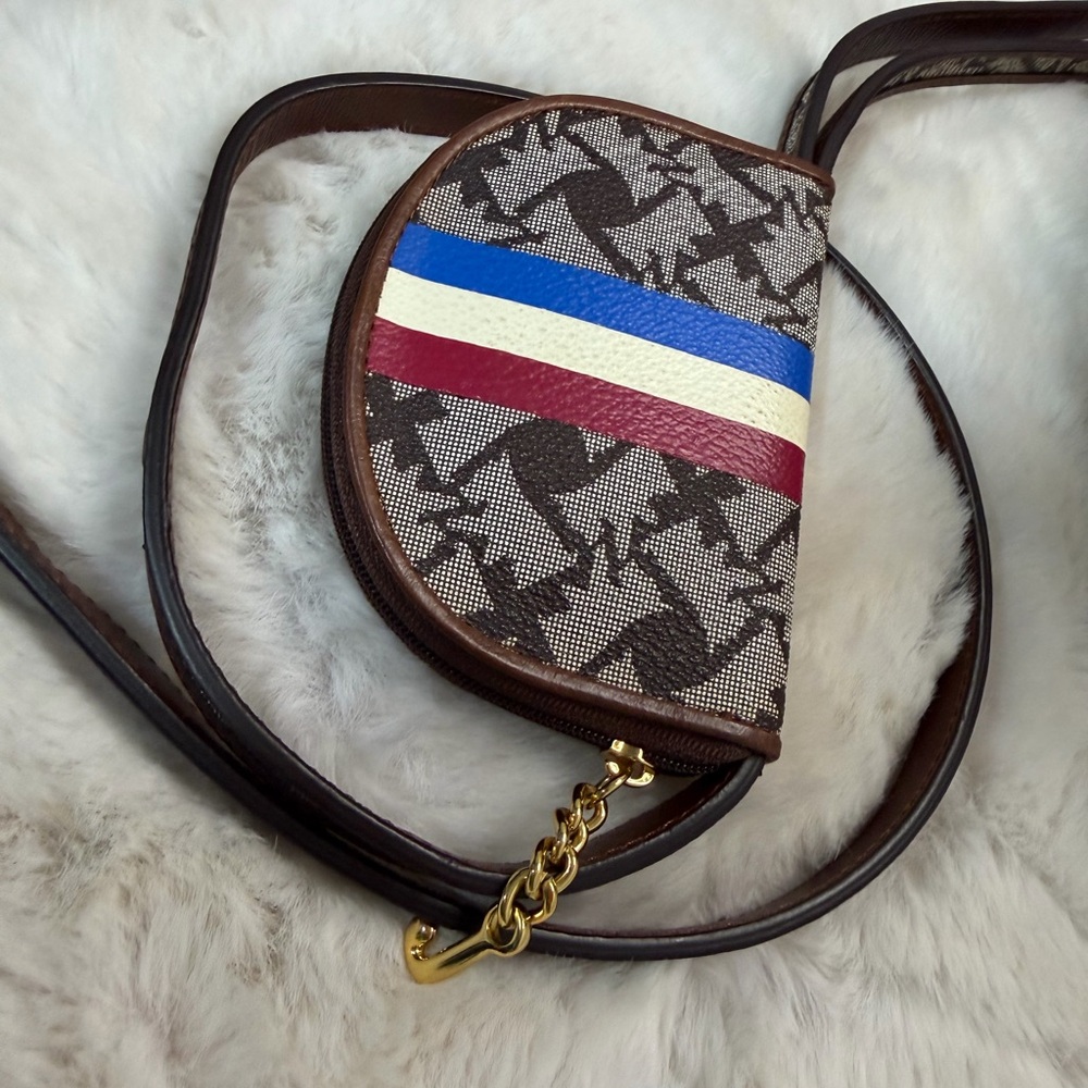 Juicy Couture Pet Leash - Picture 5 of 16